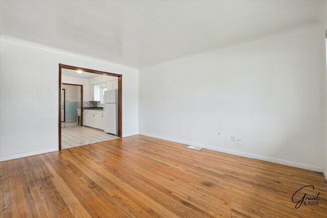 Photo - 3 Bedroom Ranch - $1,350