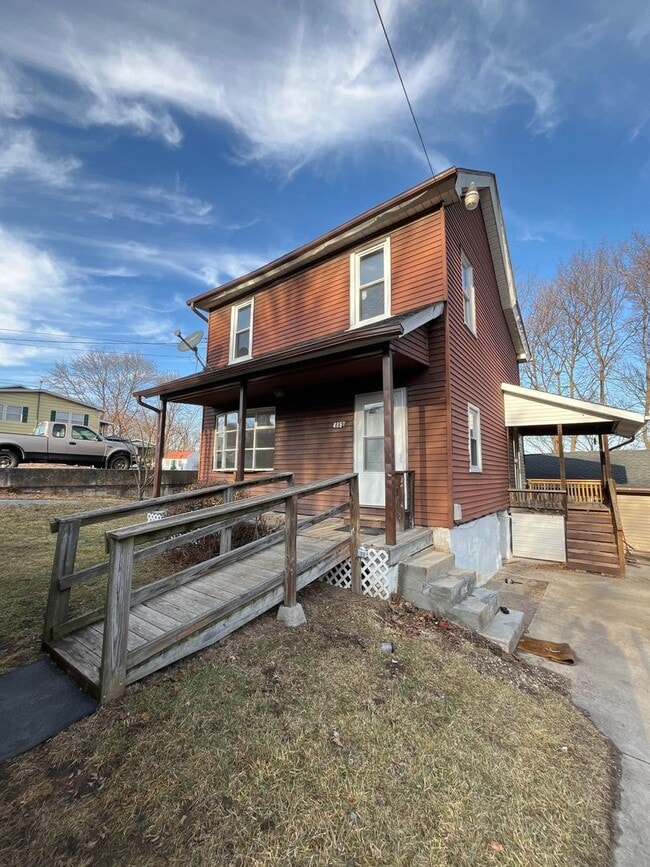 Building Photo - 485 S Walnut St Unit 485 South Walnut St