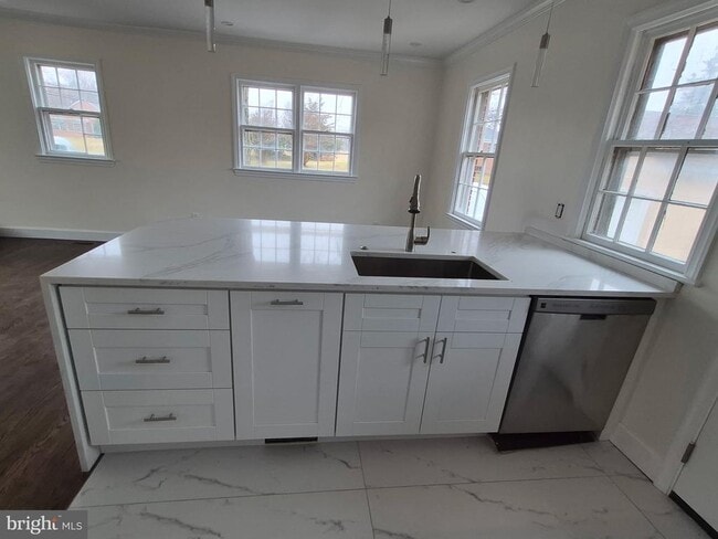 Photo - 2206 Brinkley Rd