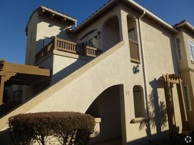 Building Photo - Upstairs Condo in Mission Creek Village.