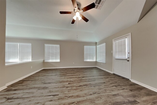 Photo - 8226 Point Pendleton Dr