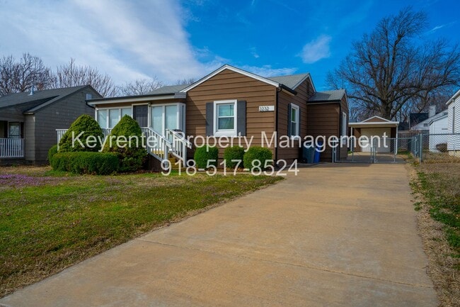 Photo - Charming And Cozy 2 Bedroom Home