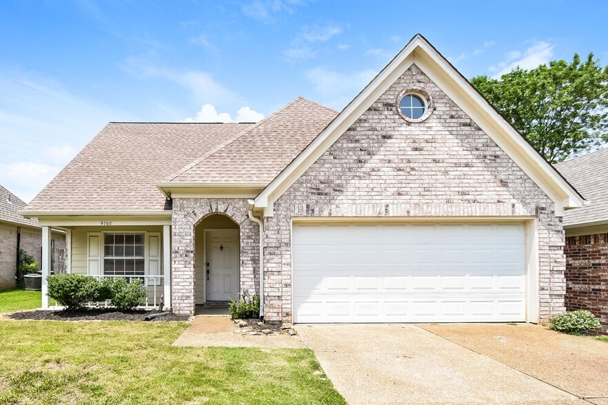 9760 Riggin Dr
