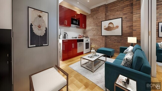Building Photo - 610 E 9th St Unit 16 Rental
