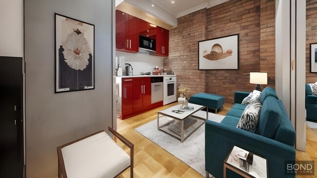 Photo - 610 E 9th St Apartment Unit 16