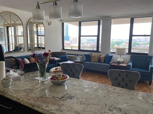 Building Photo - 280 Marin Blvd