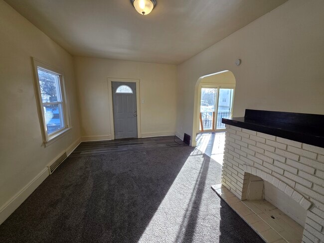 Photo - 823 Florida Ave