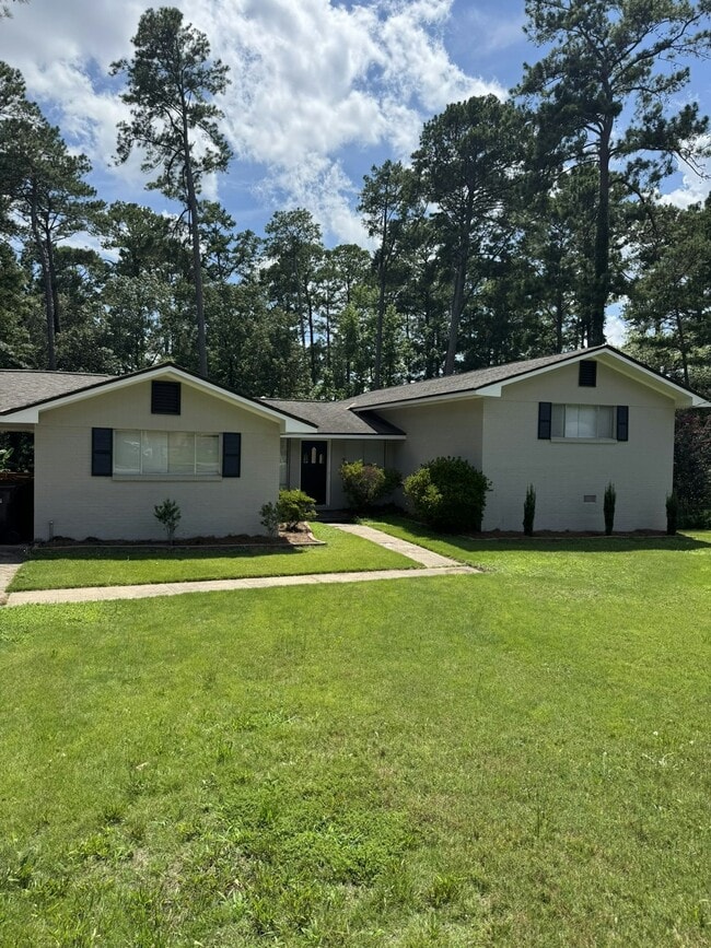 Photo - 5979 St Leonards Dr