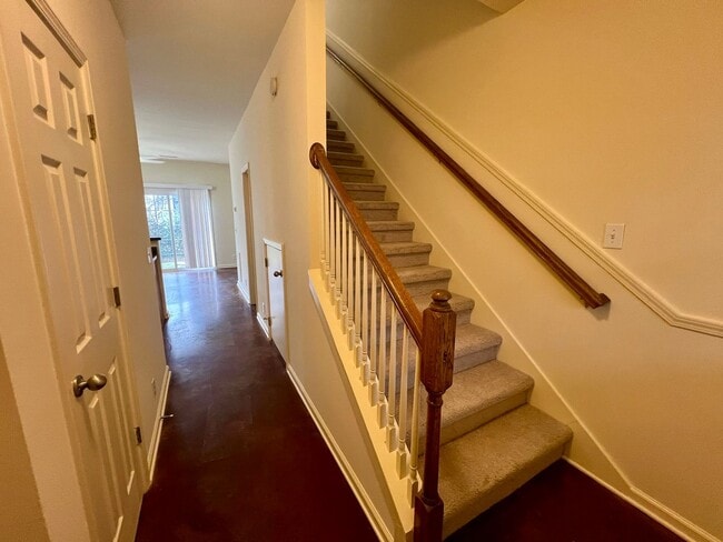 Photo - Showing Now! 2BR 2.5BA Townhouse Moments From Murfreesboro Square