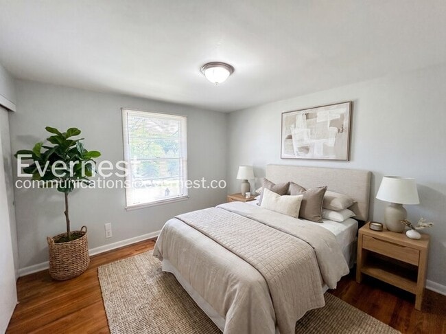 Photo - 3 Bed, 1.5 Bath Home with Garage / Pet-Friendly / Available Now!