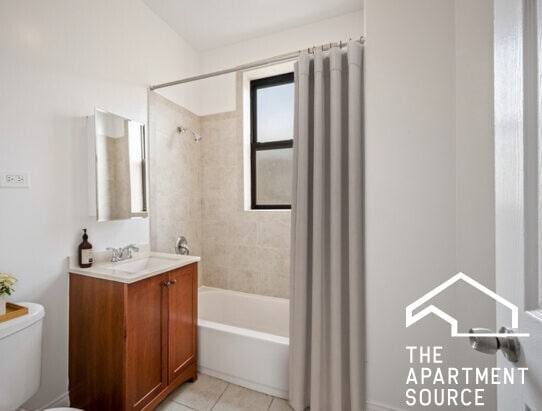 Photo - 830 W Waveland Ave Unit 3