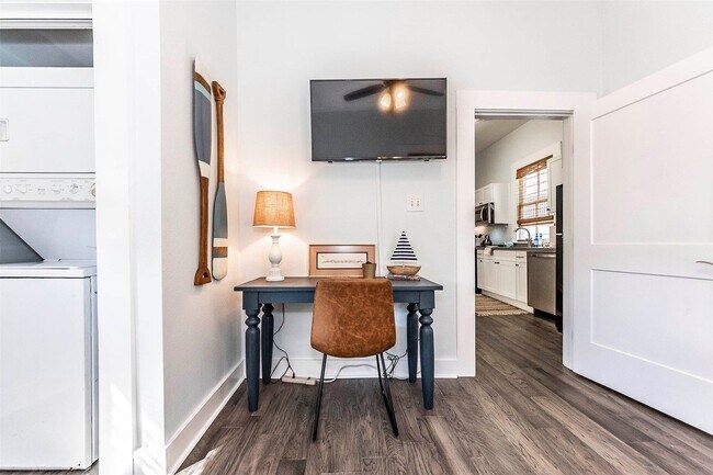 Photo - 2021 Avenue O 1/2