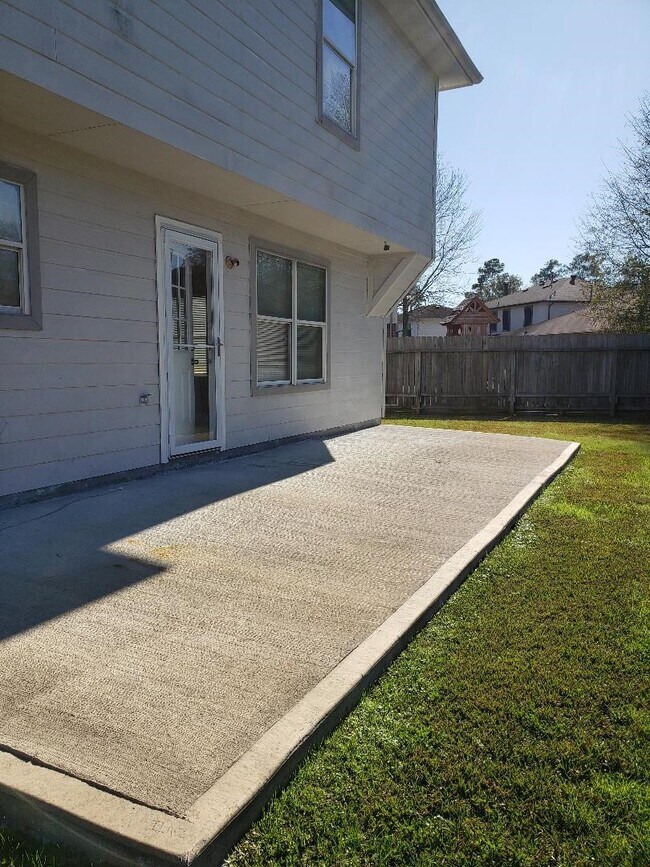 Photo - 16123 Catbird Ct