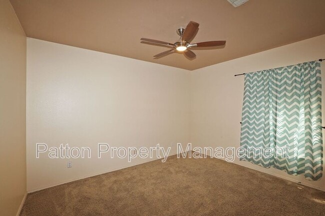 Photo - 7003 Sheldon Rd