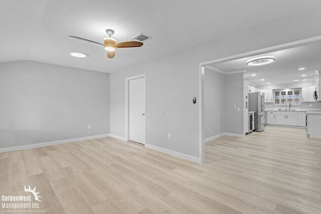 Photo - Beautiful 3Bdm 2Ba Home in Suncity!