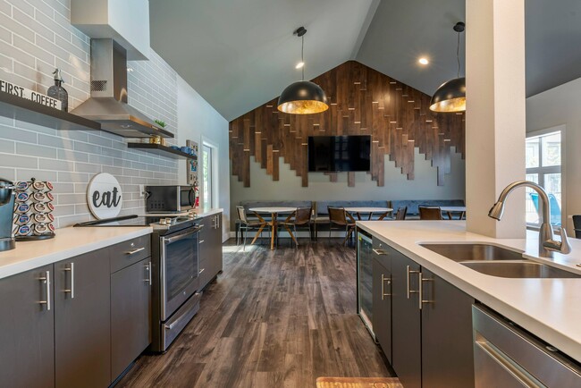 Clubhouse Kitchen - Forest Hills Apartments