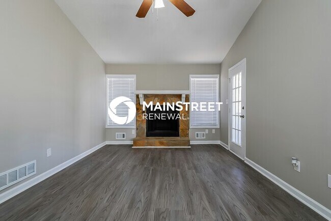3 Bedroom Pet-Friendly Home in Snellville, GA with Main Street Renewal