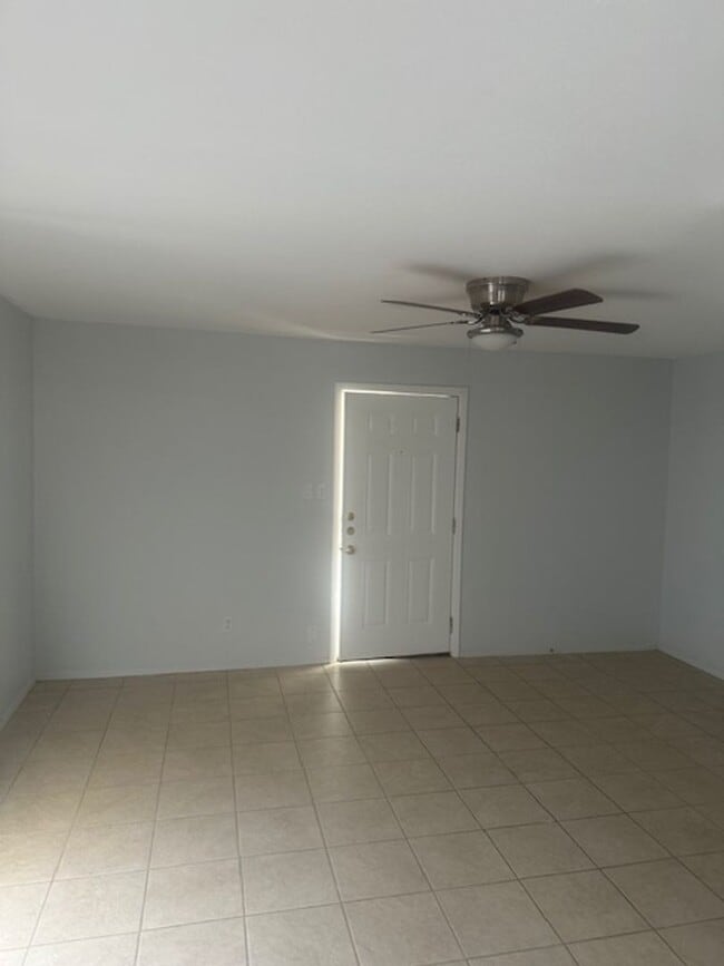 Photo - Ground floor Apartment near Camp Bowie on ...