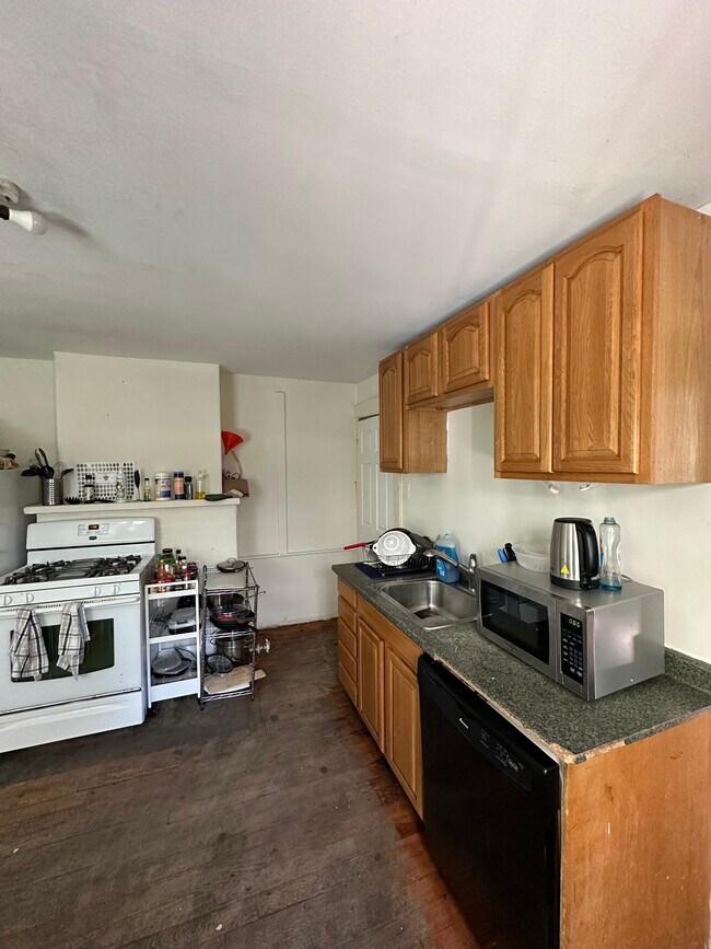 Photo - 3 Folsom Ave