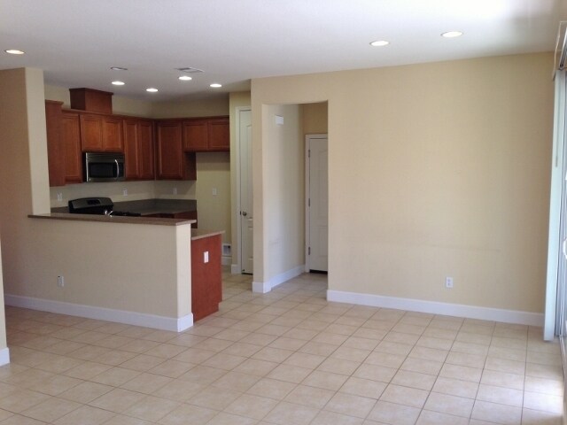 Photo - 3 BEDROOM VACAVILLE BEHIND KAISER HOSPITAL *STAR RENTALS