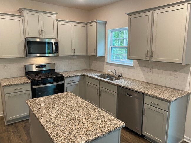 Photo - 2023 Built Four Bedroom With Bonus