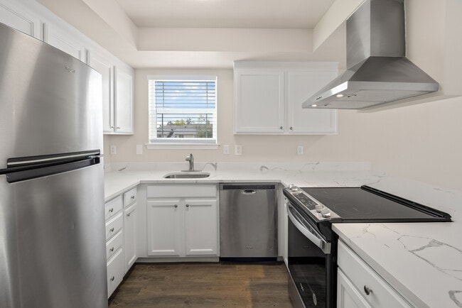 Pine Street Townhomes