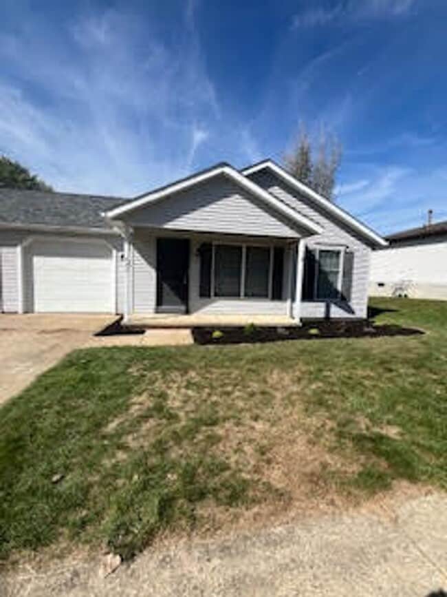 Building Photo - 486 S. Kaser Unit 486