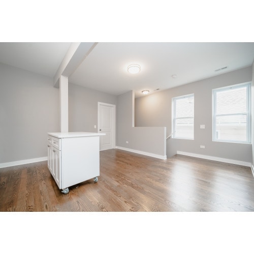 Photo - 1838 W 21st Pl Unit 3F