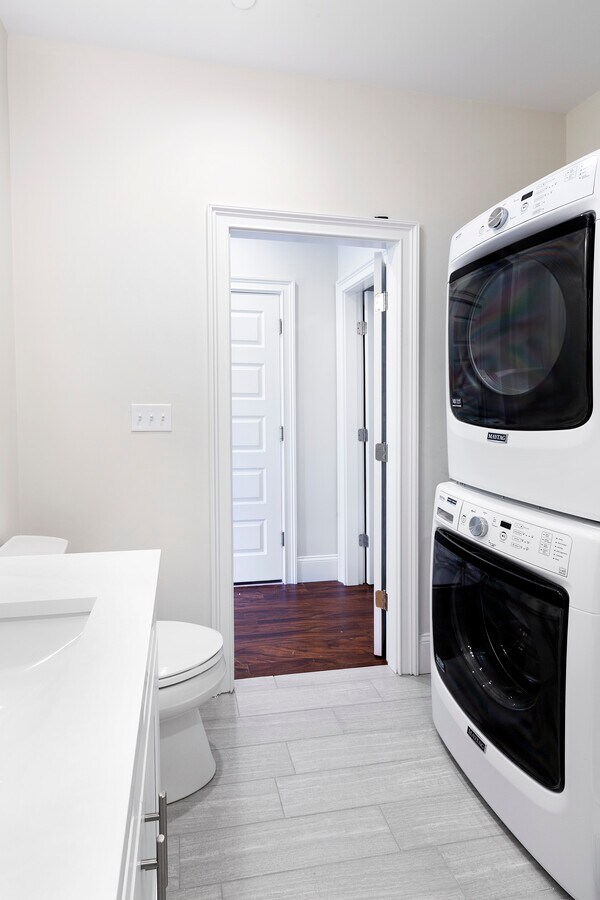 Photo - 1723 Washington St Unit 5