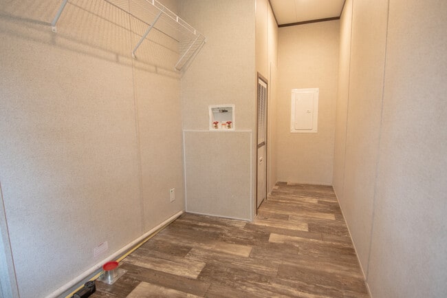 Photo - 10002 Sweetgum Ln