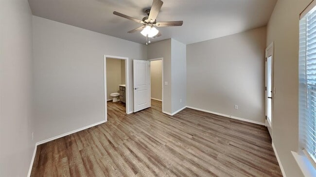 Photo - 9321 NW 125th St