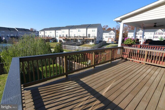 Photo - 165 Solara Dr