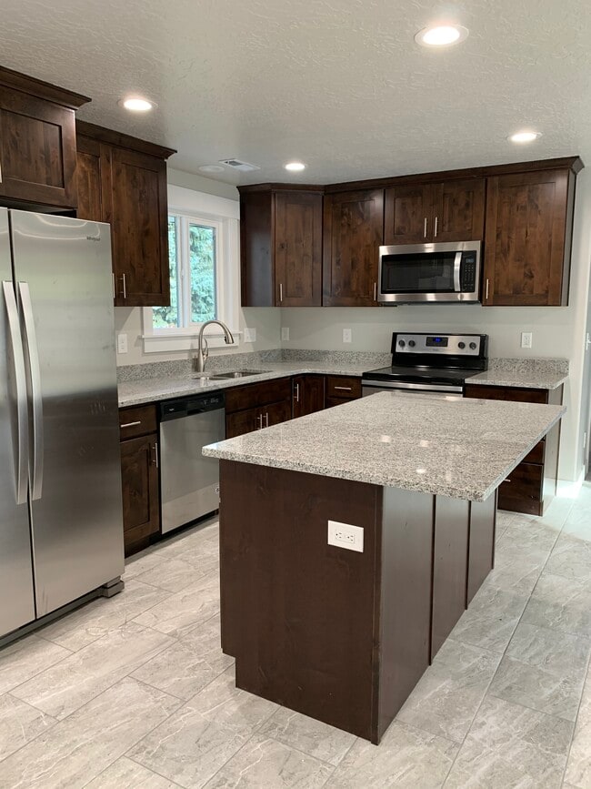 Photo - 6715 S Somerset Dr Unit 6715 Somerset Dr