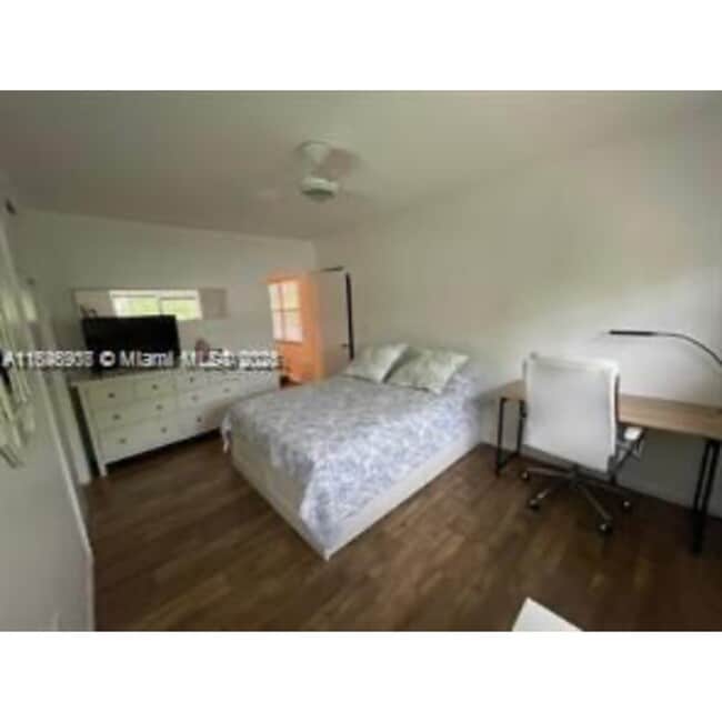 Photo - 6511 Santona St