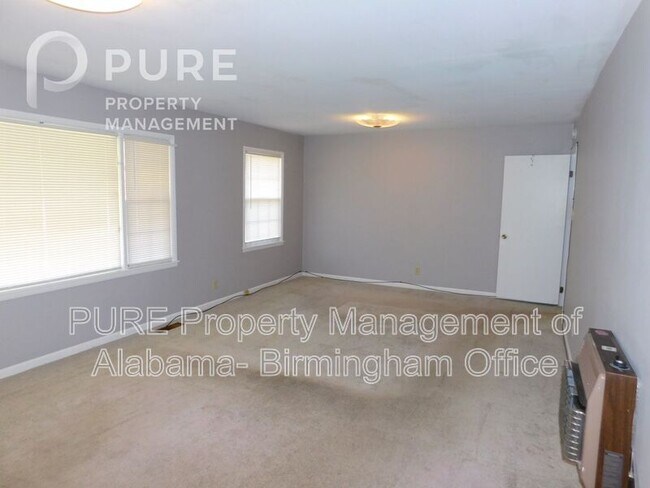 Photo - 117 22nd Ave NE