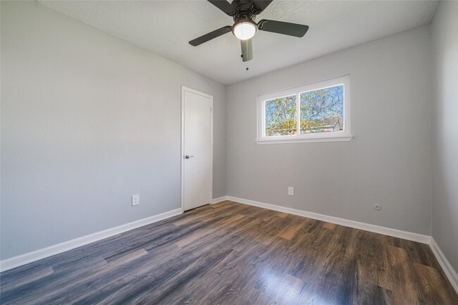 Photo - 20230 Regents Corner Ln