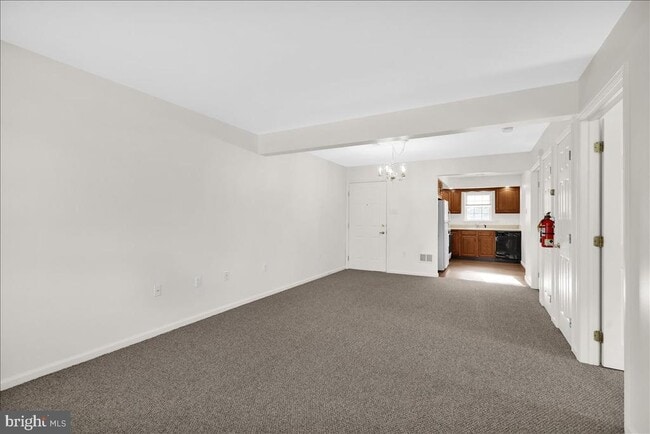 Photo - 630 Pine St Unit 10