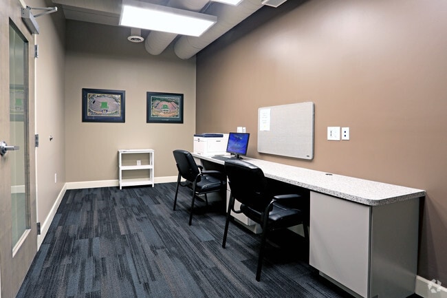 Photo - Chatham Hills