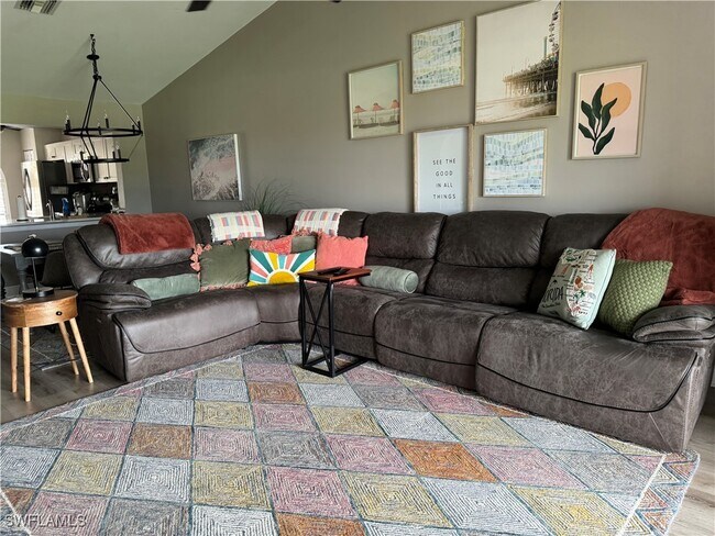 Photo - 605 Augusta Blvd Unit 14