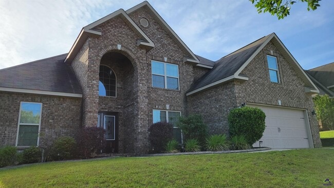 Photo - 105 Fortune Way