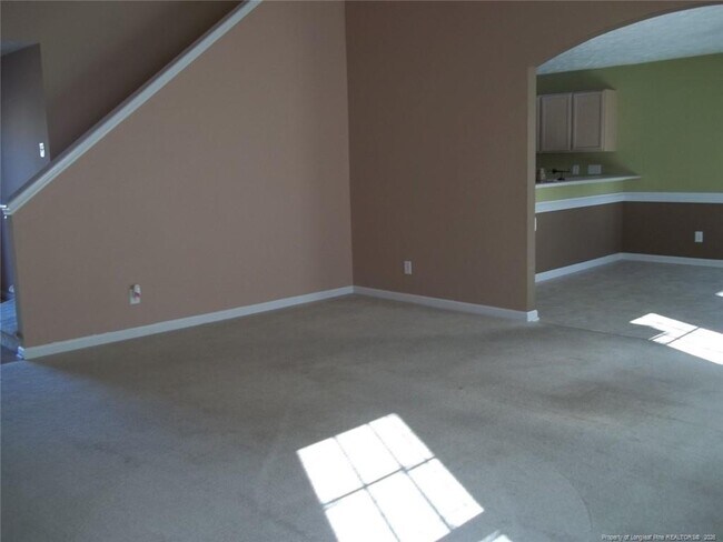 5619 Walking Trail Way