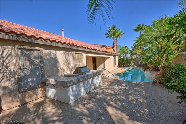 Photo - 1310 Autumn Wind Way