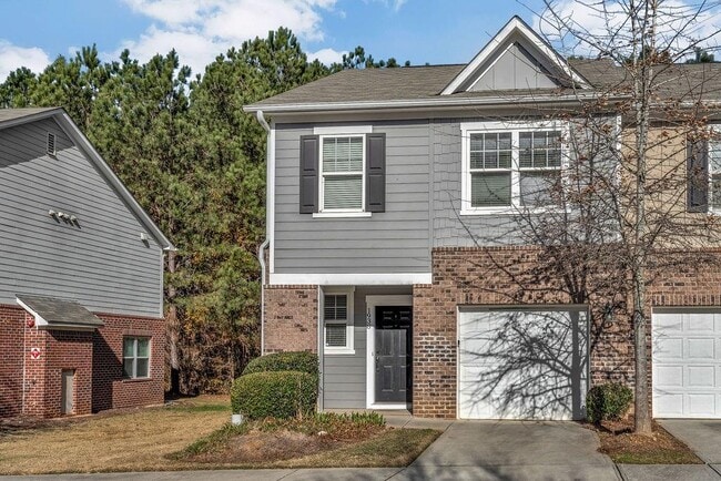 Building Photo - 1938 Millstream Hollow