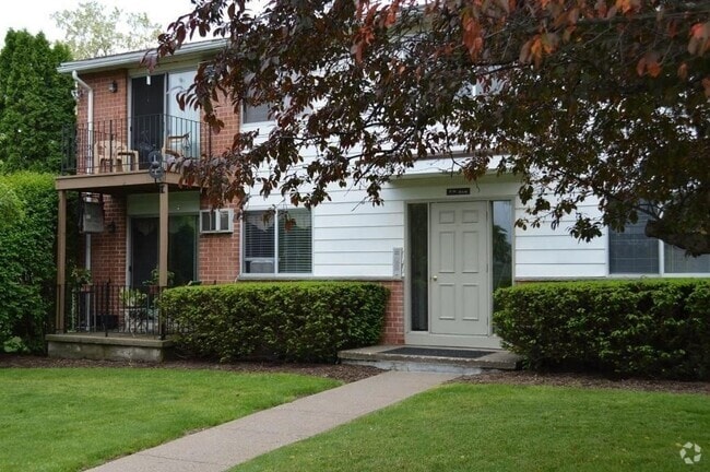 Building Photo - 7554 Victor Mendon Rd Rental
