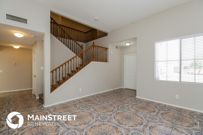 Photo - 8341 W Hughes Dr