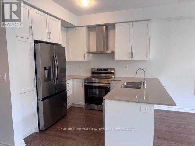 Photo - 319 Bergamot Ave