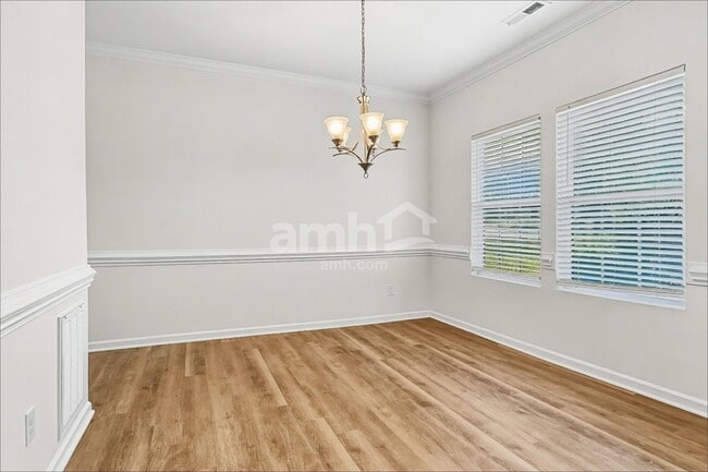 Photo - 4035 Clover Rd NW