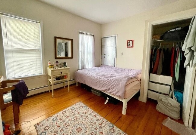 Photo - 32 Bond St Unit 38-3L