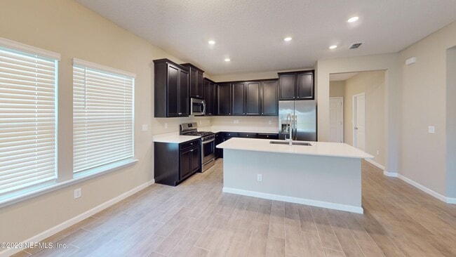 Photo - 3965 Cloverdale Ct