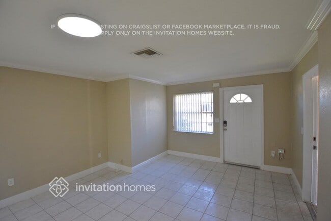 Photo - 617 SW 4th St